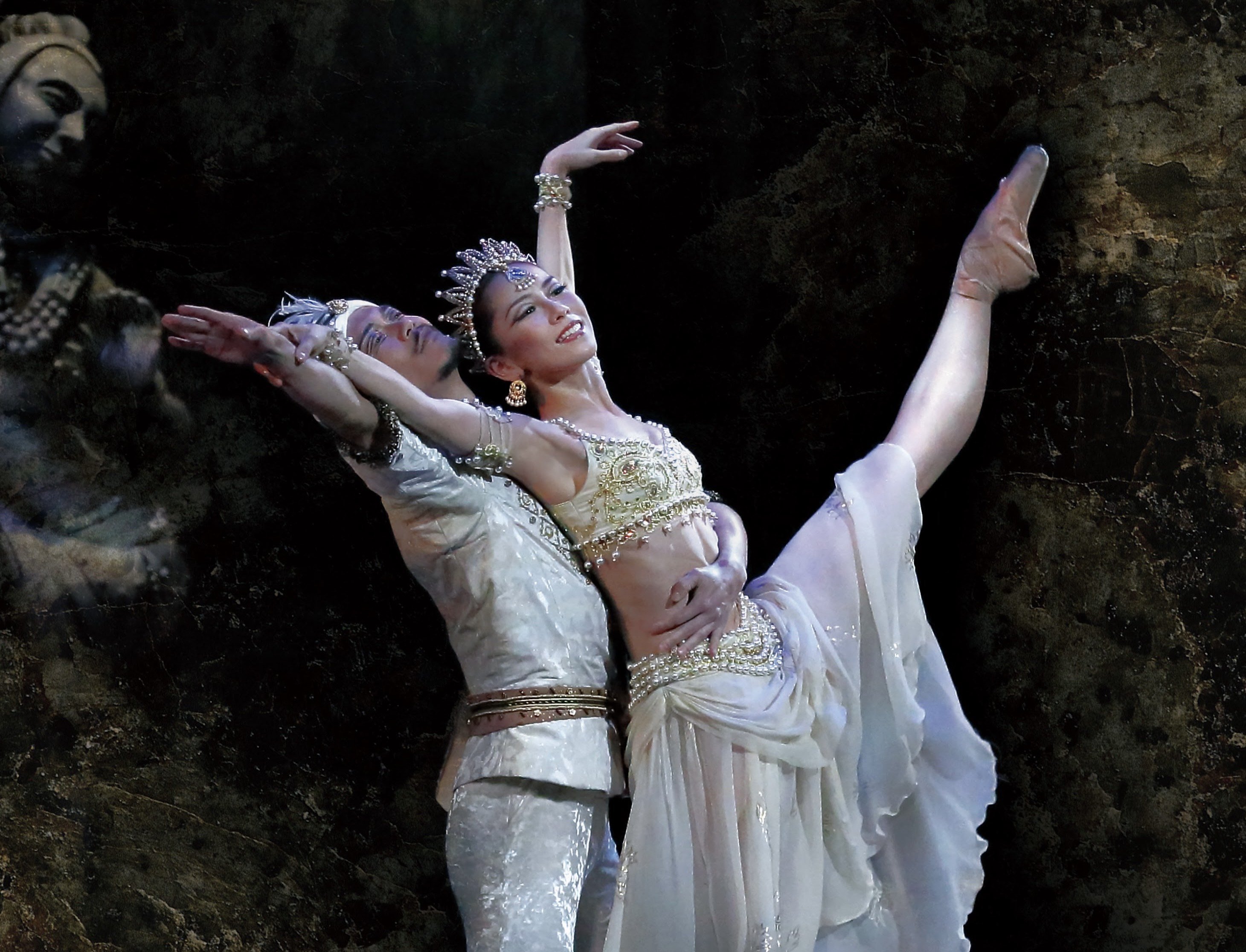 ラ・バヤデール』｜K-BALLET